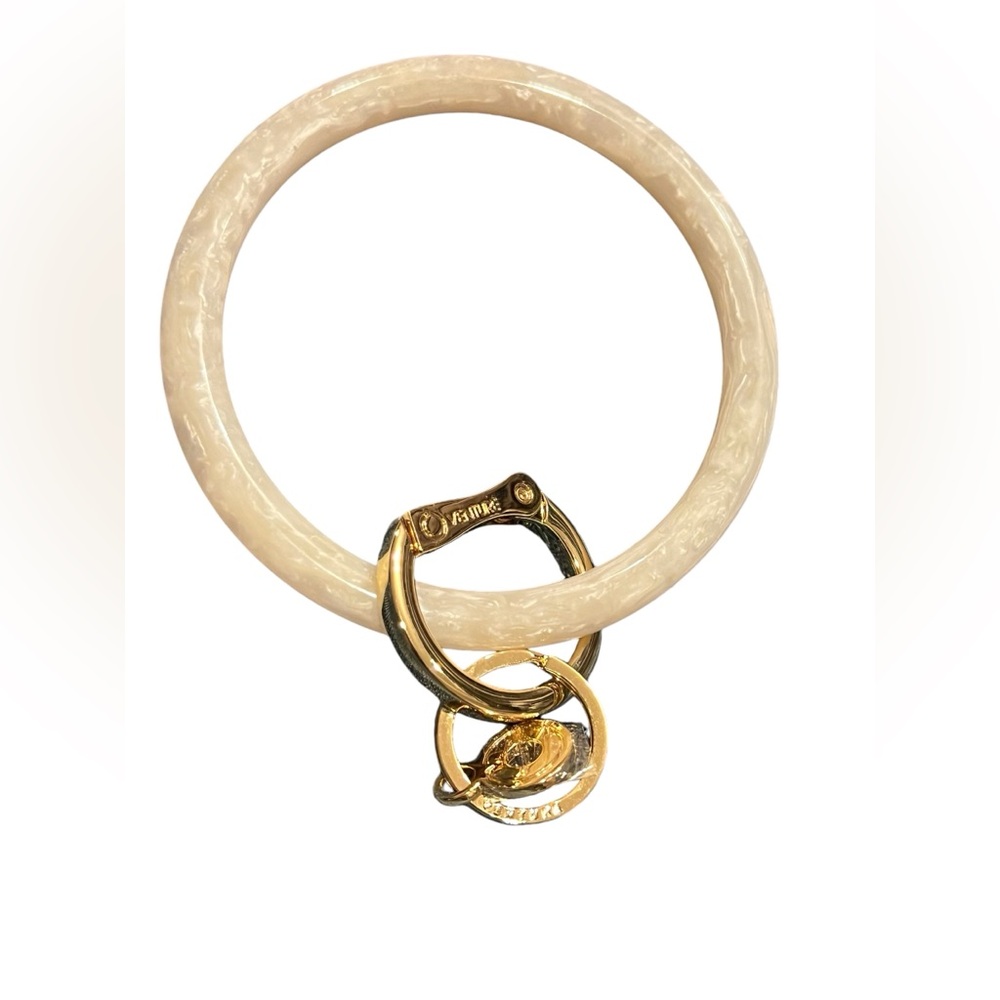 Cream and Gold Key Ring